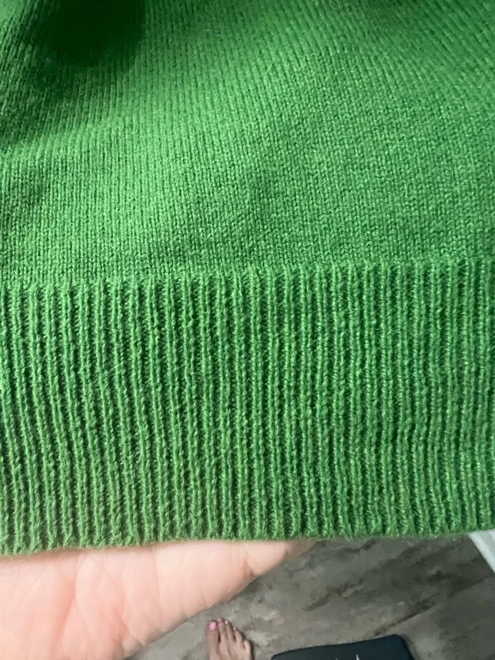 J. Crew Men's Green V-Neck Sweater Cashmere Blend Large